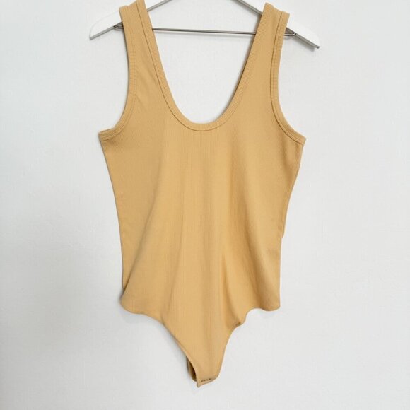 Abercrombie Ribbed Scoop Neck Wide Strap Bodysuit Casual Summer Basic Size XL - Picture 2 of 7